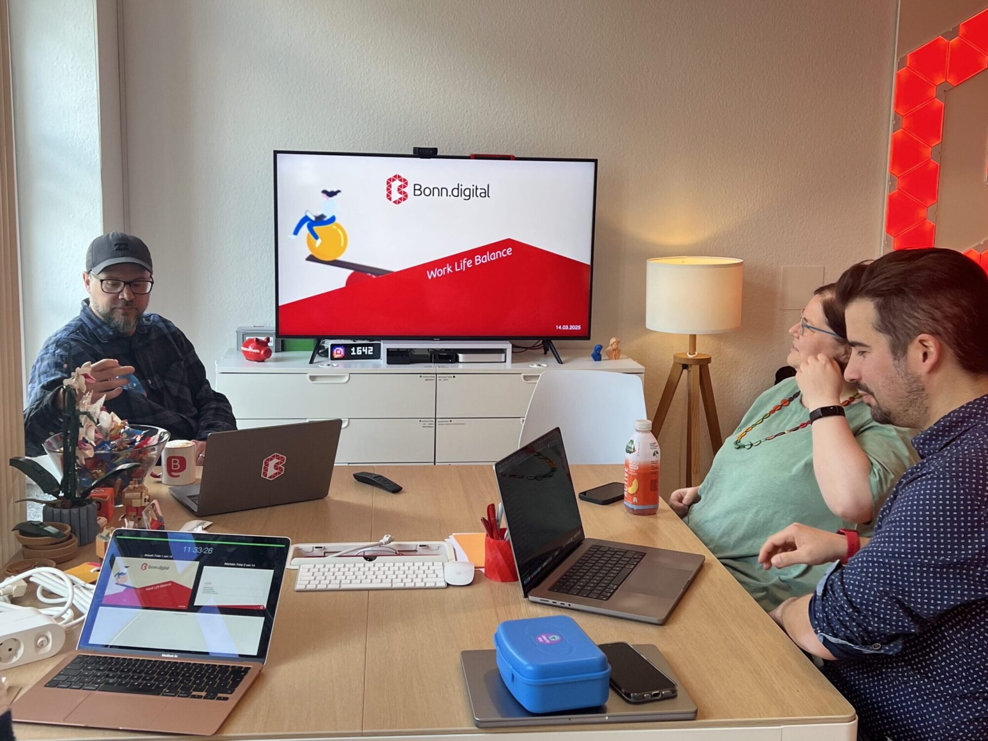 Das Bonn.digital-Team bei der Weiterbildung zum Thema Work-Life-Balance.
